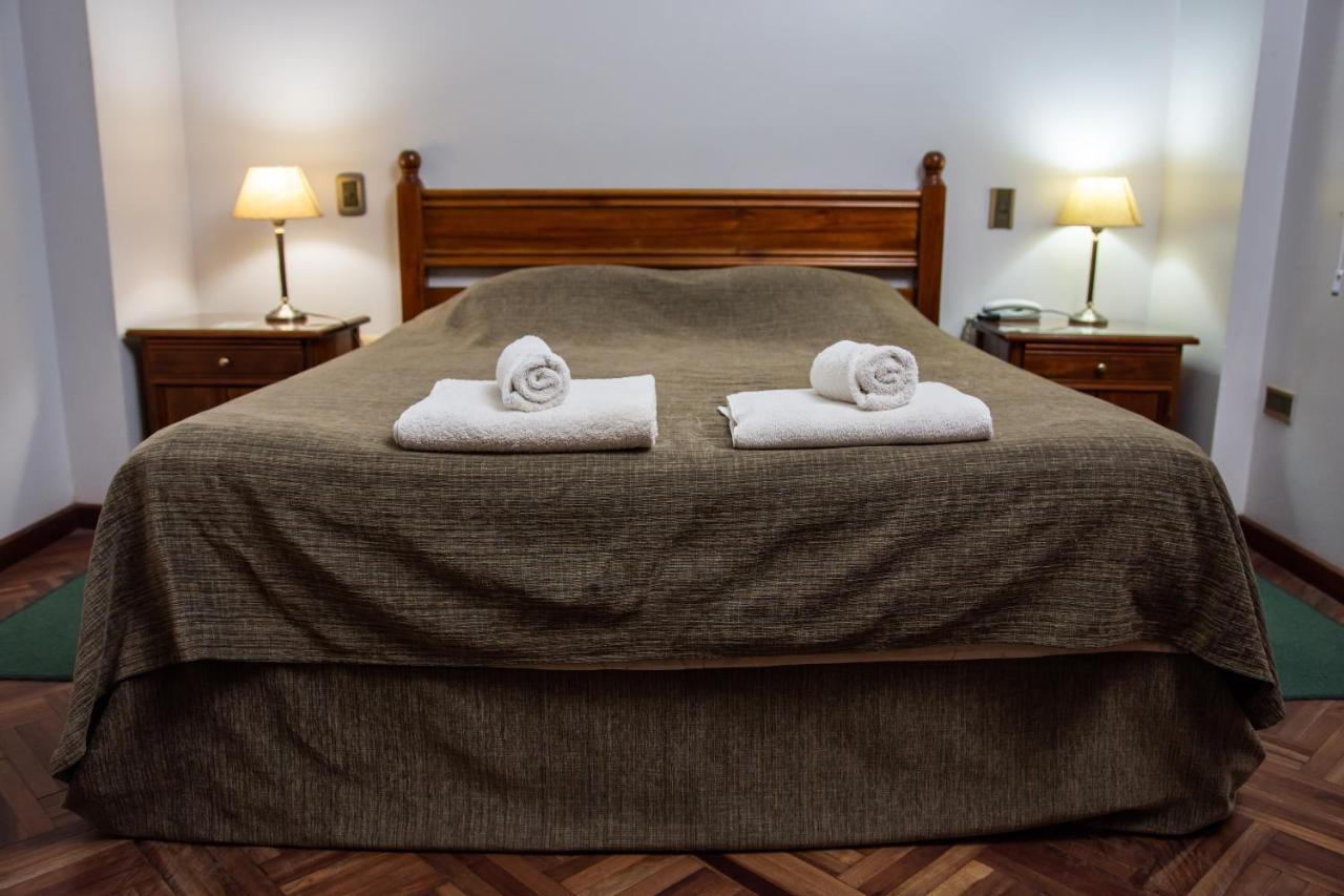 Catalina Hotel San Pedro De Jujuy Екстер'єр фото